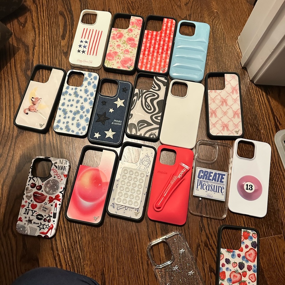Stylish Phone Case Collection - Multicolor Designs